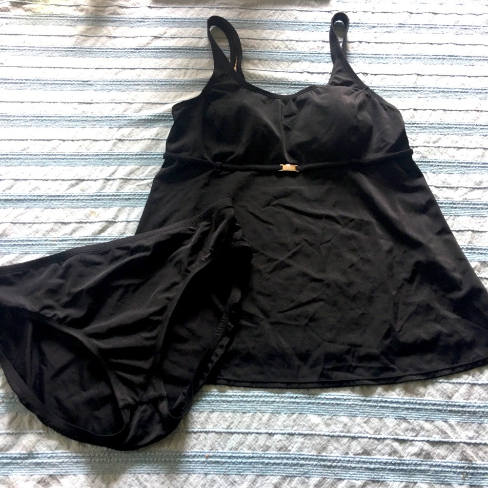 Maternity swim suite tankini set by Motherhood L